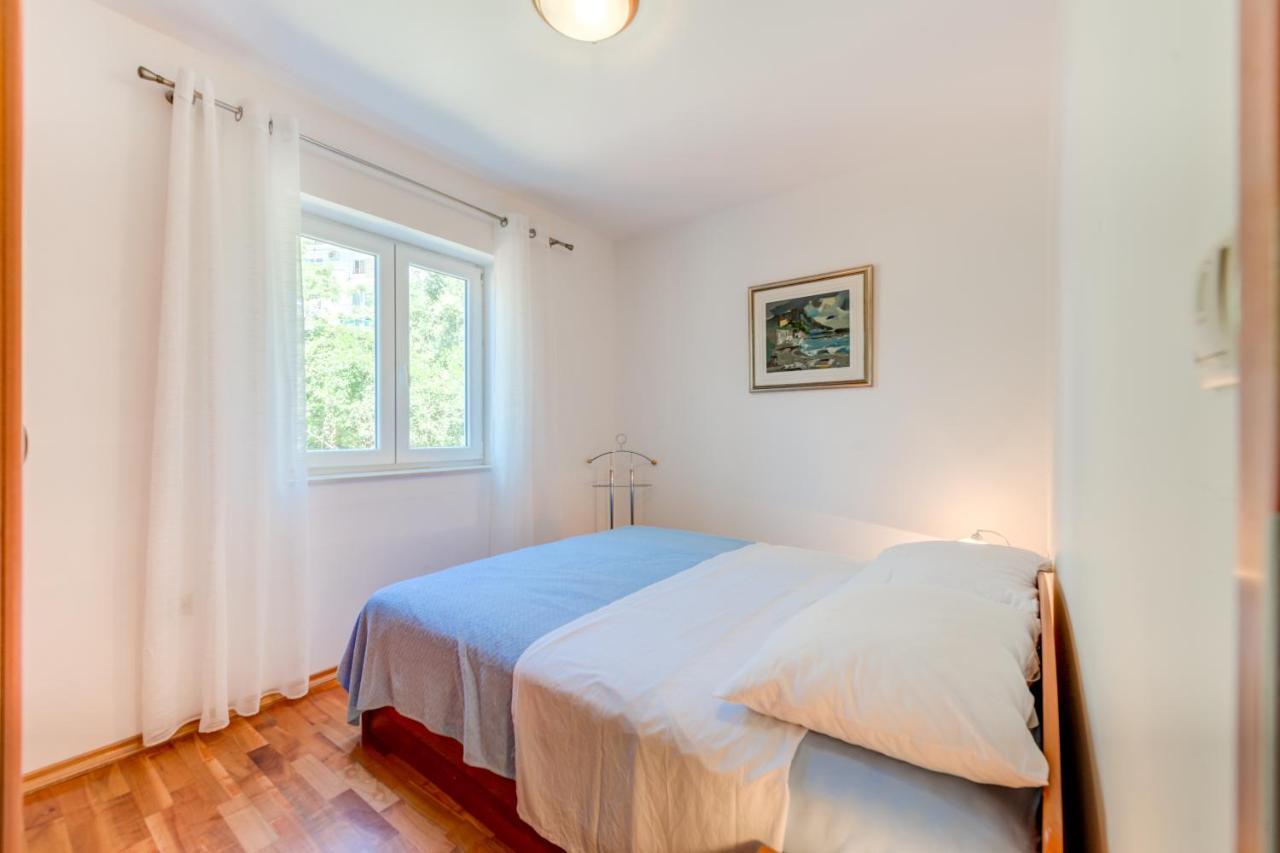 Apartmani Mirta Omis A Εξωτερικό φωτογραφία